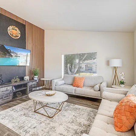 Amazing Serenity Vacation Home W/Heated Pool & Spa